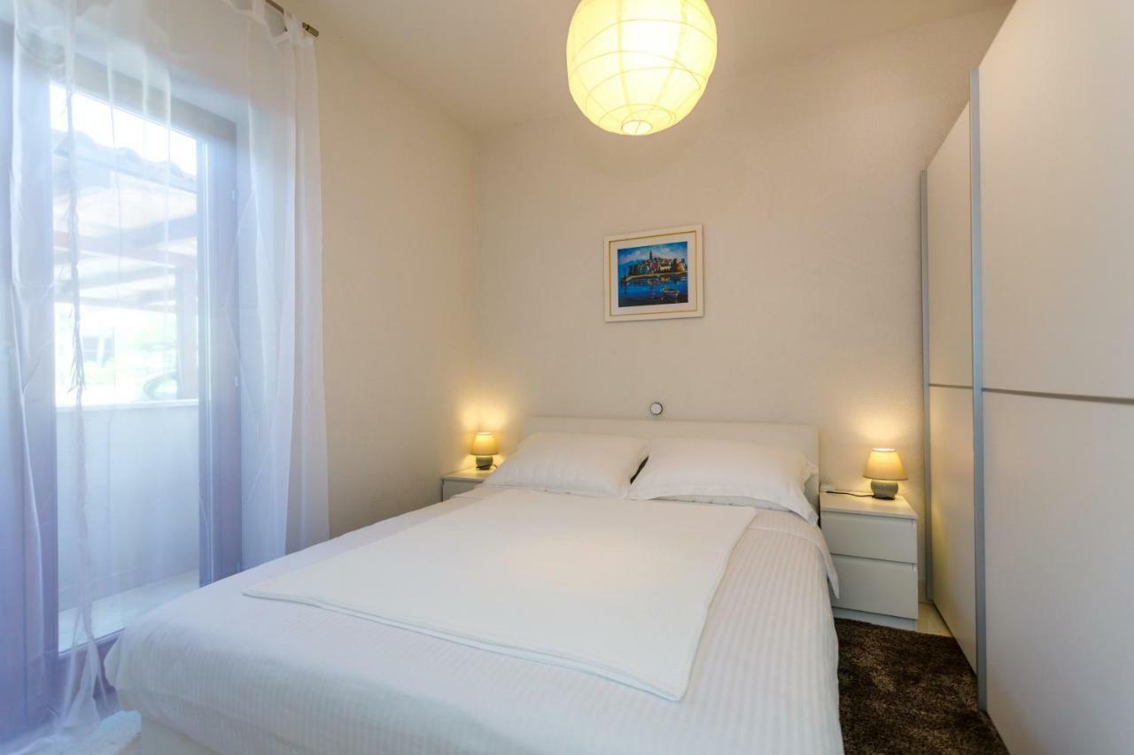 Apartman Jezevac Veglia Exterior foto