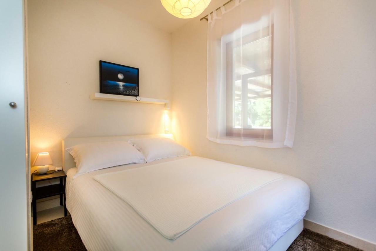 Apartman Jezevac Veglia Exterior foto